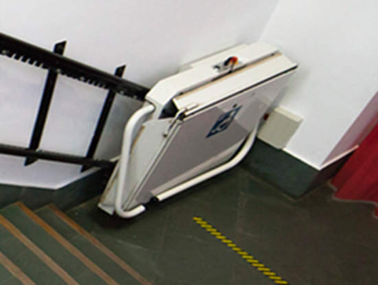 pedana montascale richiusa