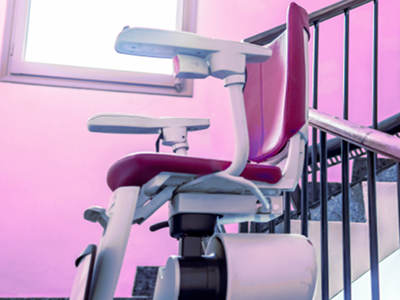 montascale curvilineo a poltroncina palazzo di olbia